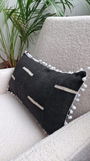 Housse de coussin en Bogolan, toile de coton tissée et filée à la main au Mali